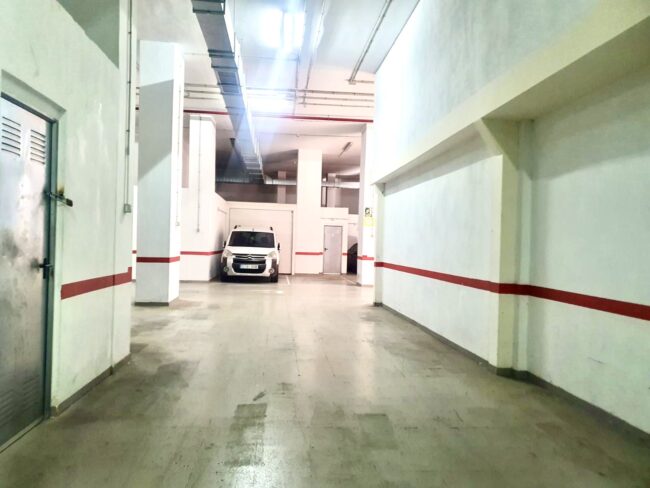 LOCAL COMERCIAL FRENTE A TOME CANO - Imagen 30