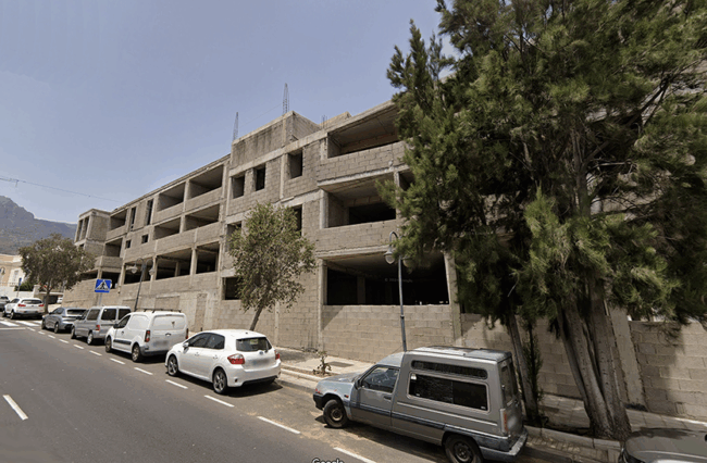 EDIFICIO EN GUIMAR CASCO - Imagen 5